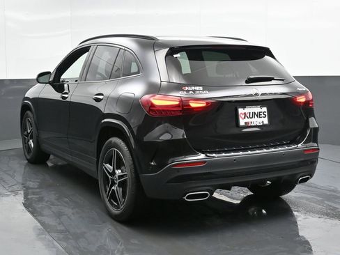 New 2025 Mercedes-Benz GLA 250 4MATIC image 9