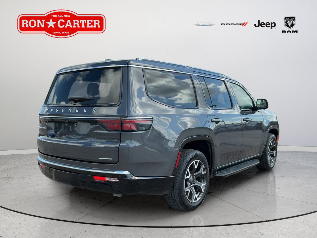 Used 2024 Jeep Wagoneer Series III AWD/4WD image 6