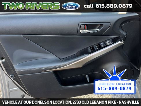 Used 2015 Lexus IS 250 RWD image 16
