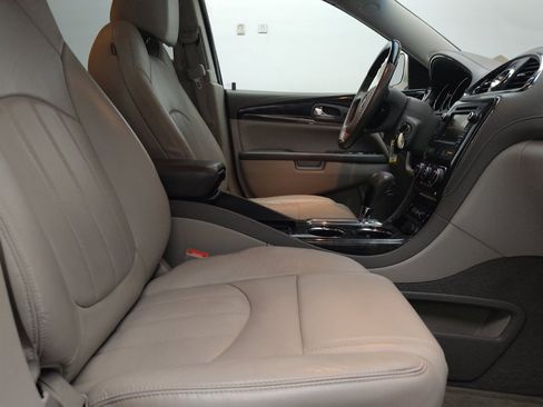 Used 2015 Buick Enclave Leather w/ Trailering Package FWD image 21