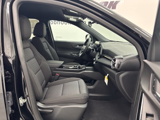 New 2027 Chevrolet Equinox LT FWD image 30