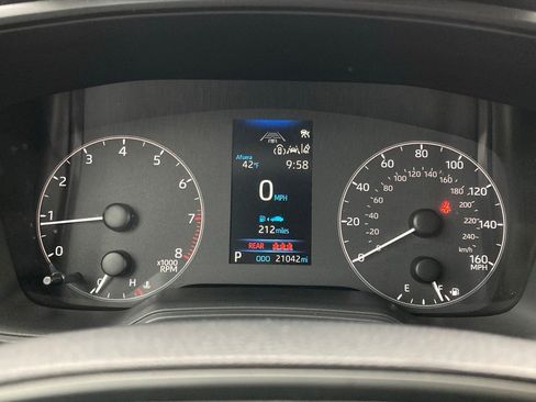 Used 2023 Toyota Corolla LE image 14