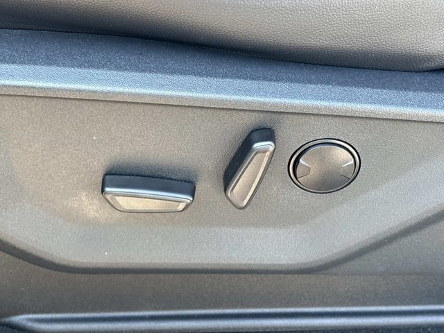 New 2026 Ford F350 Lariat AWD/4WD image 23