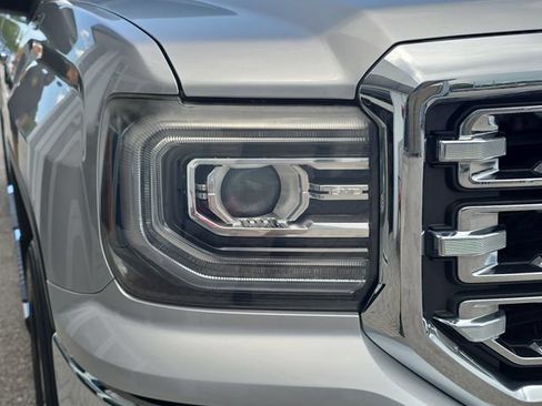 Certified 2018 GMC Sierra 1500 SLT AWD/4WD image 10