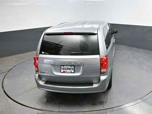Used 2013 Dodge Grand Caravan SE FWD image 32