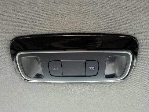 Used 2024 Hyundai Palisade Limited FWD image 35