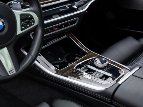 Certified 2024 BMW X5 xDrive40i w/ Executive Package image 12