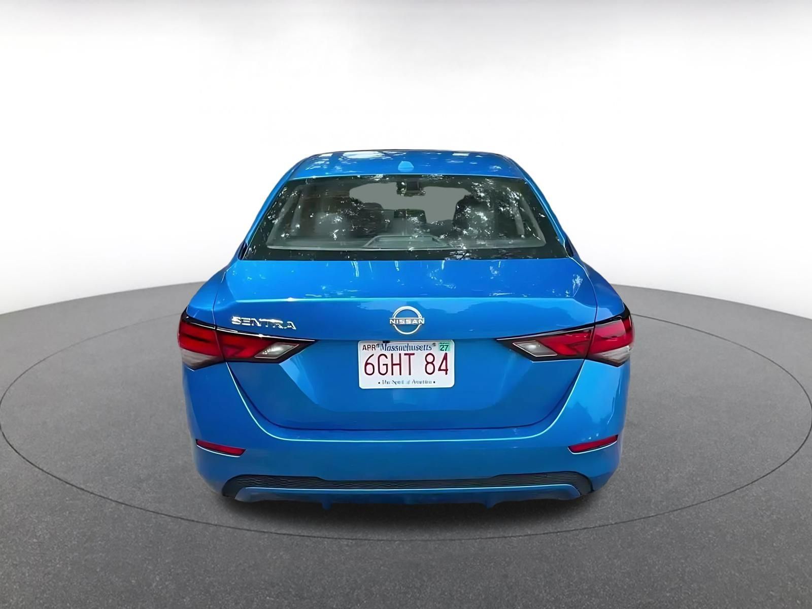 Used 2025 Nissan Sentra SV FWD image 12