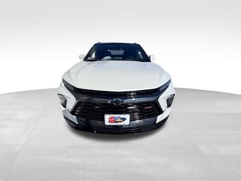 Certified 2023 Chevrolet Blazer RS image 3