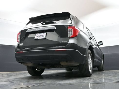 Used 2024 Ford Explorer XLT AWD/4WD image 43
