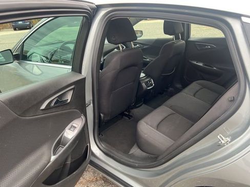 Used 2023 Chevrolet Malibu LT image 19