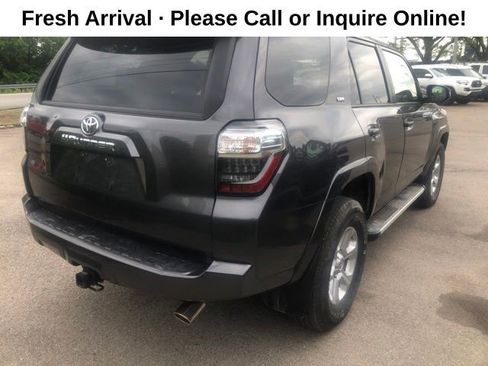 Used 2023 Toyota 4Runner SR5 AWD/4WD image 4