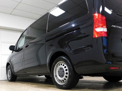 Used 2019 Mercedes-Benz Metris Passenger image 55