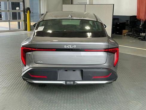 Used 2025 Kia K4 FWD image 8