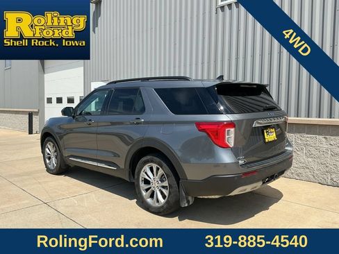 Used 2023 Ford Explorer XLT w/ Equipment Group 202A AWD/4WD image 3