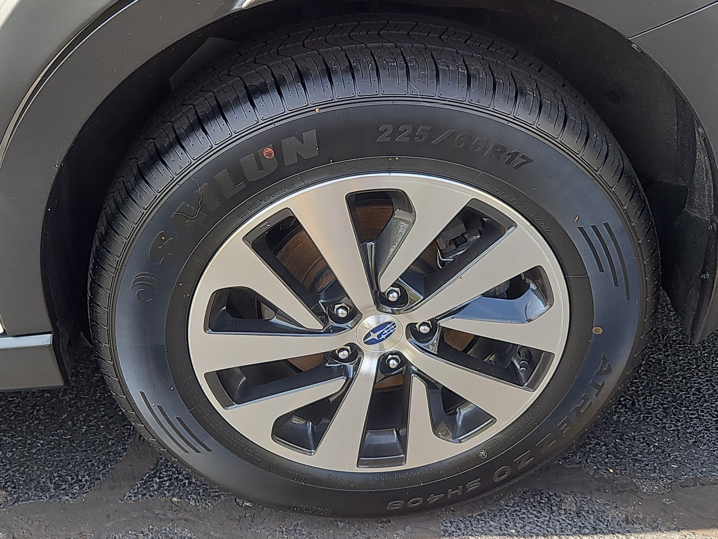 Certified 2024 Subaru Outback Premium AWD/4WD image 28