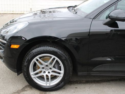 Used 2018 Porsche Macan image 7
