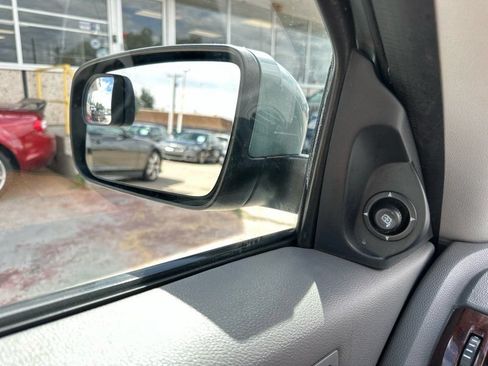 Used 2005 Ford Five Hundred SEL FWD image 20