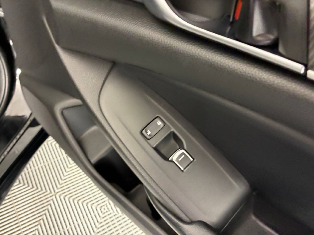 Used 2018 Honda Accord Sport image 33