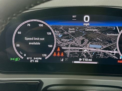 New 2025 Porsche Cayenne image 13