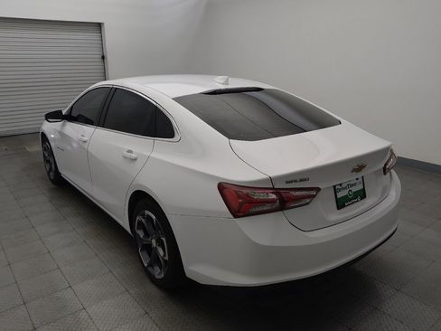 Used 2022 Chevrolet Malibu LT FWD image 5