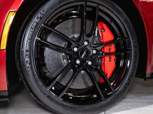 Used 2018 Ford GT image 22