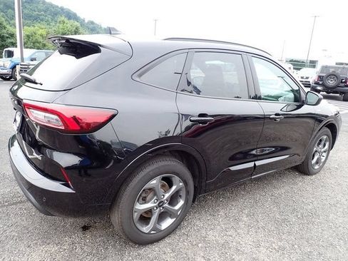 Used 2023 Ford Escape ST-Line w/ Tech Pack #1 AWD/4WD image 8