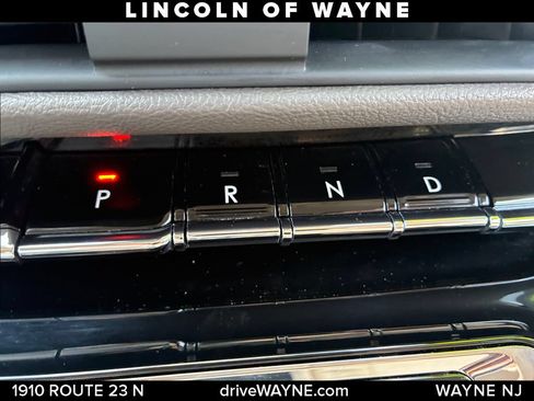 Certified 2023 Lincoln Corsair AWD image 21