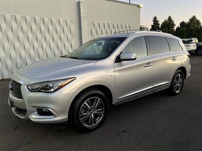 Used 2016 INFINITI QX60 AWD w/ Premium Package