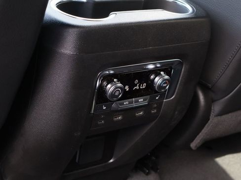 New 2026 GMC Yukon XL Denali w/ Denali Reserve Package image 21