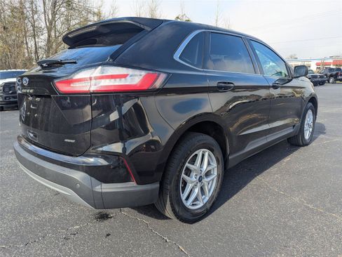 Used 2022 Ford Edge SEL AWD/4WD image 5
