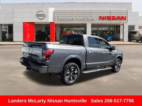 Used 2023 Nissan Titan Platinum Reserve w/ Moonroof Package AWD/4WD image 3