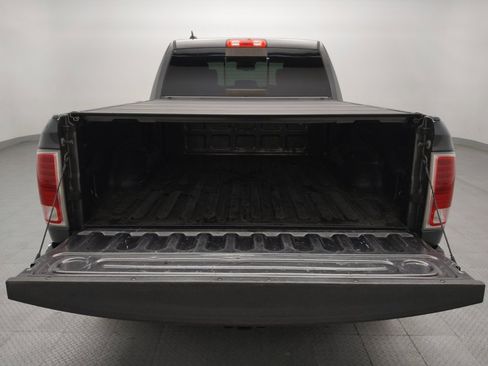Used 2018 RAM 1500 Laramie RWD image 29