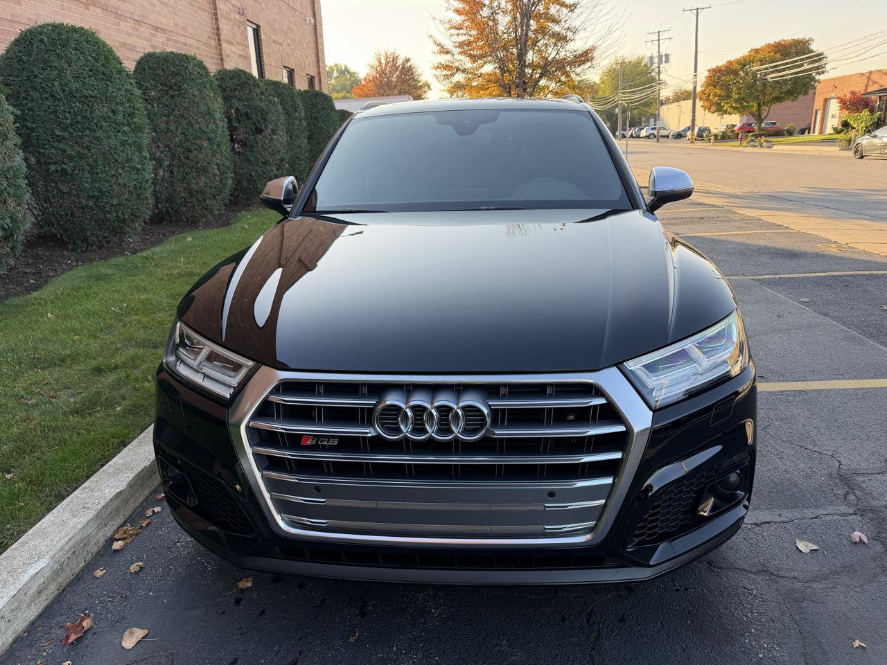 Used 2020 Audi SQ5 Premium Plus w/ Premium Plus Package AWD/4WD image 5