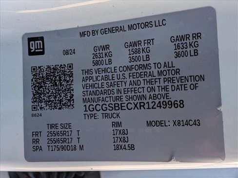 Used 2024 Chevrolet Colorado W/T image 23