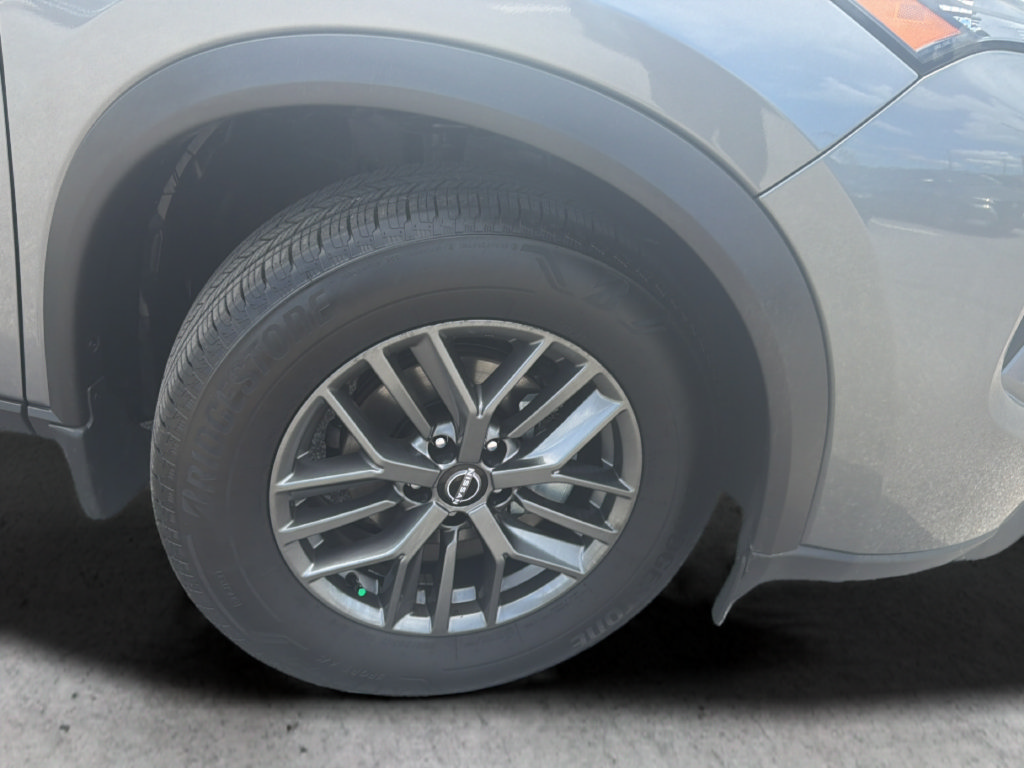 Certified 2025 Nissan Rogue S FWD image 54