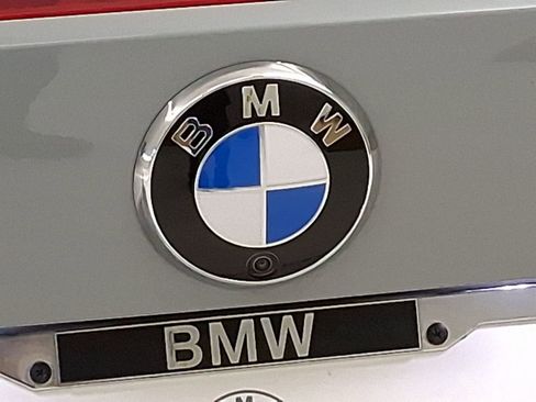 Used 2023 BMW 430i Convertible w/ M Sport Package image 23