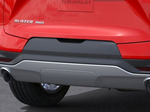 New 2025 Chevrolet Blazer LT w/ Convenience Package image 14