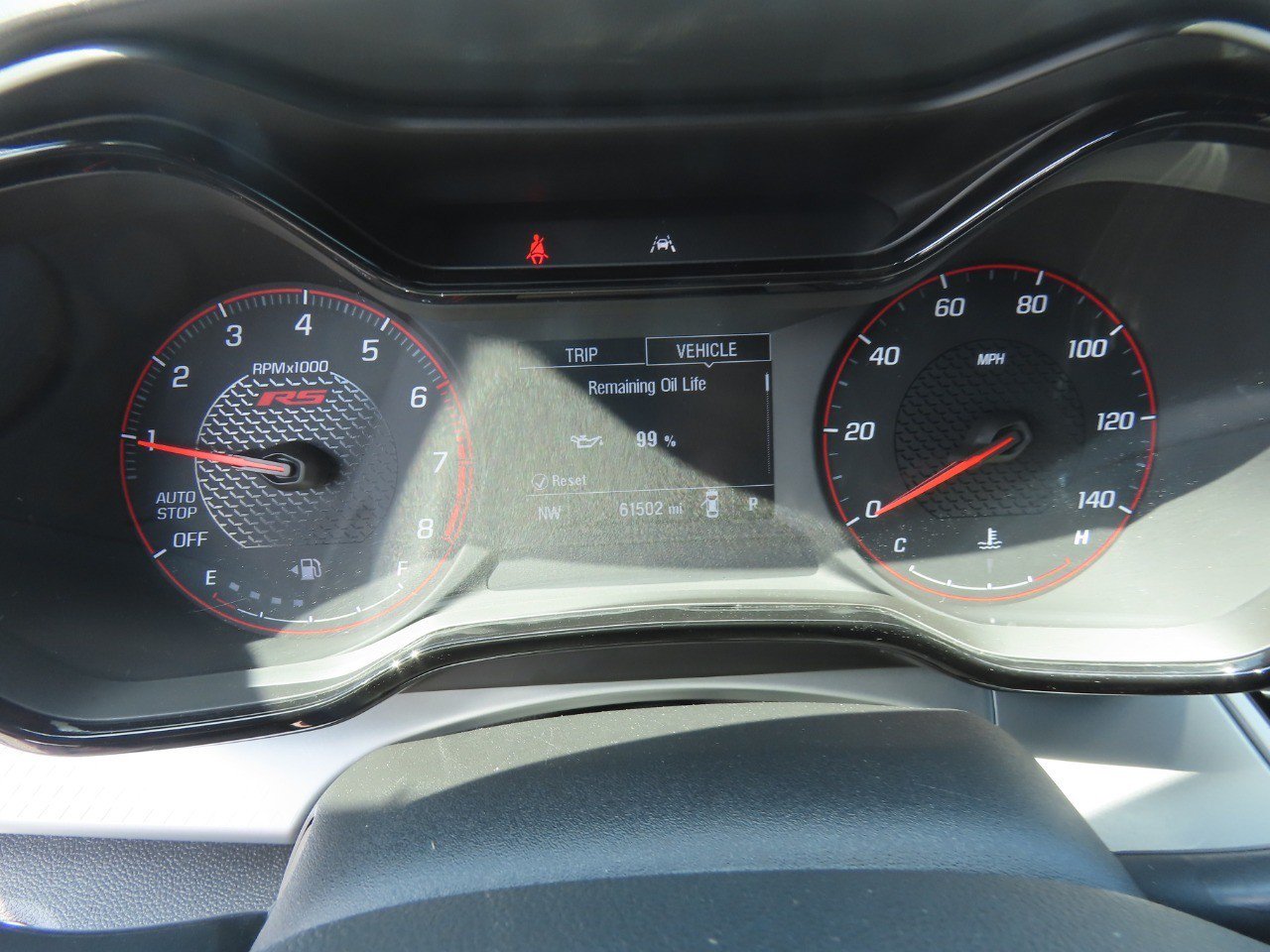 Used 2025 Chevrolet Trax RS w/ Sunroof Package FWD image 28