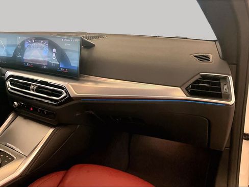 Used 2024 BMW 430i Coupe w/ M Sport Package RWD image 17