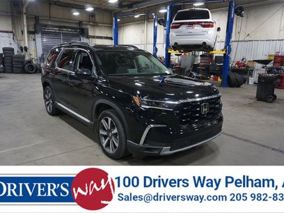 Used 2025 Honda Pilot Elite