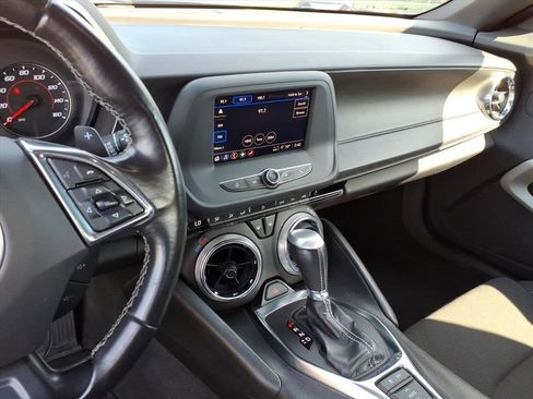 Used 2023 Chevrolet Camaro LT image 14