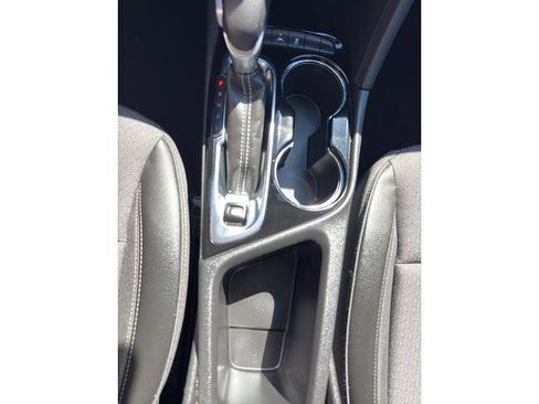 Used 2023 Buick Encore GX Select w/ Sport Touring Package FWD image 23