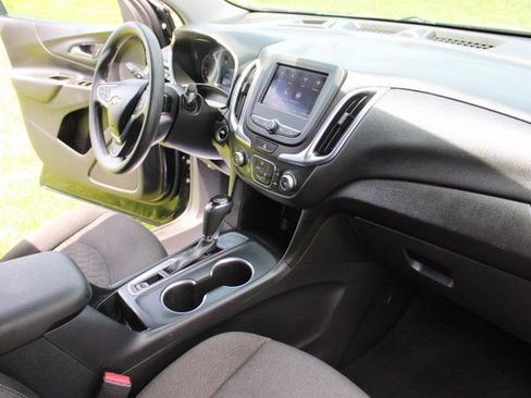 Certified 2020 Chevrolet Equinox LT image 24