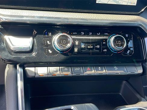 New 2025 GMC Sierra 1500 Denali w/ Denali Reserve Package image 19