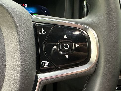 Used 2024 Volvo XC60 T8 Plus w/ Protection Package Premier AWD/4WD image 34
