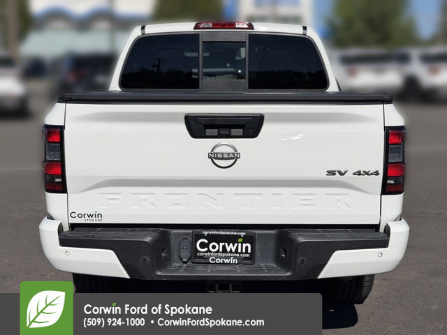 Used 2022 Nissan Frontier SV w/ SV Premium Package AWD/4WD image 17