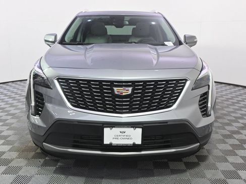 Used 2023 Cadillac XT4 Premium Luxury w/ Technology Package AWD/4WD image 9