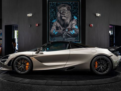 Used 2020 McLaren 720S Luxury image 10