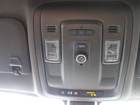 Used 2021 Chevrolet Tahoe LT image 42